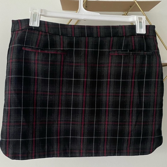 GAP Dresses & Skirts - Gap plaid skirt